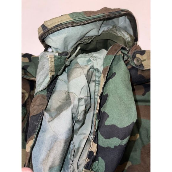 Vtg USGI US ARMY SURPLUS M65 FIELD JACKET WOODLAND CAMO COLD WEATHER COAT SMALL - Picture 8 of 8